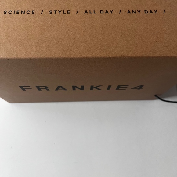 FRANKIE 4 Malone Bone/Black Weave NIB 9.5 MSRP $188 - Picture 9 of 10